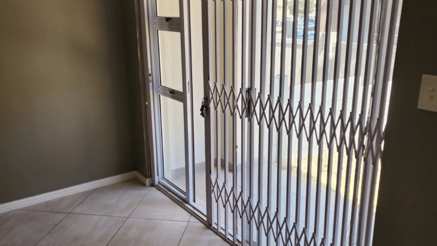 2 Bedroom Property for Sale in Buh Rein Estate Western Cape